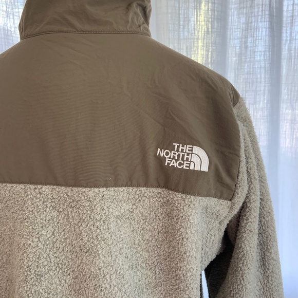 The North Face Oatmeal Taupe Denali Jacket - Picture 4 of 8